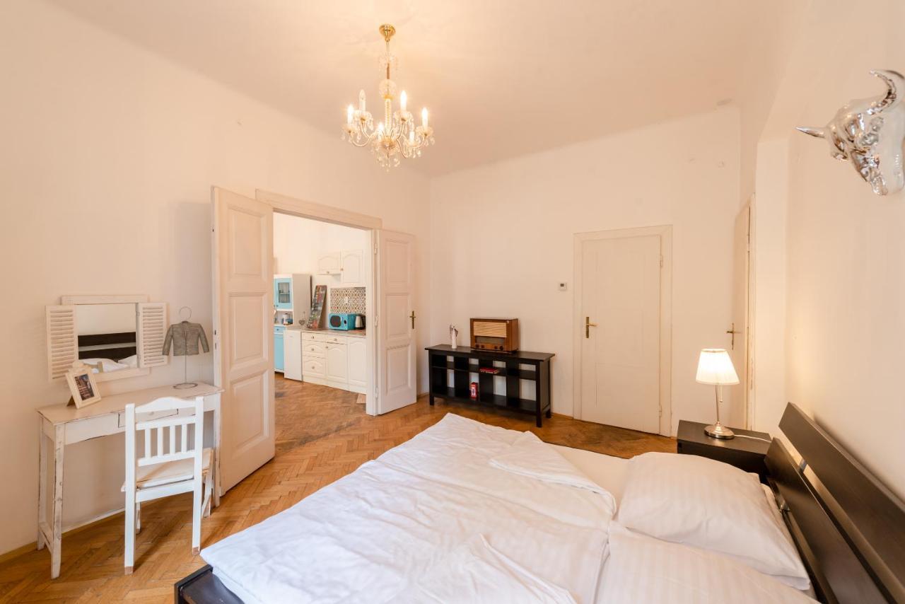 Frida Apartman บราติสลาวา ภายนอก รูปภาพ