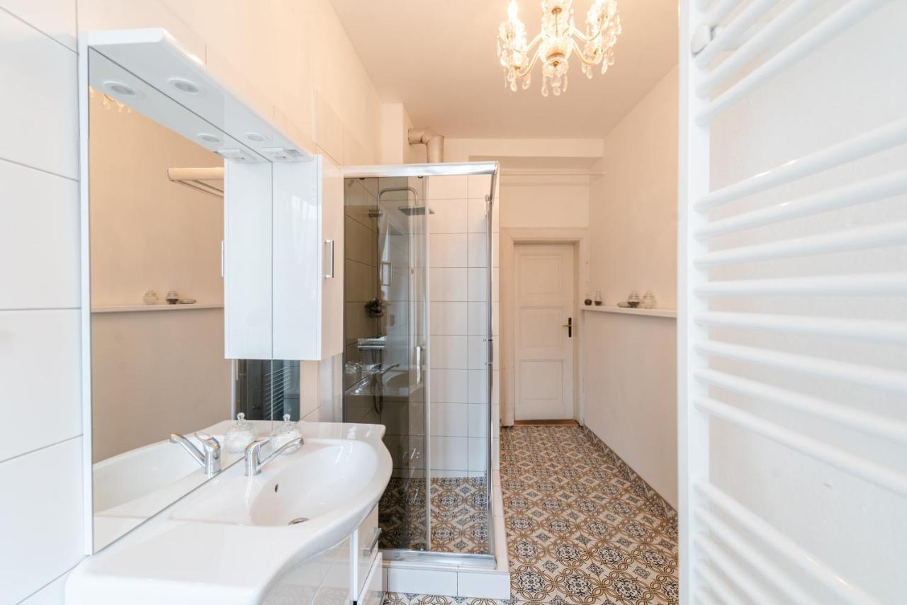 Frida Apartman บราติสลาวา ภายนอก รูปภาพ
