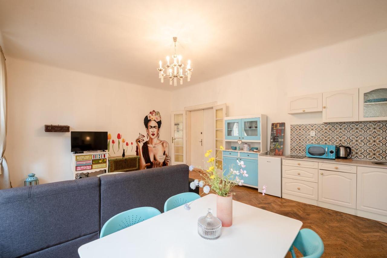 Frida Apartman บราติสลาวา ภายนอก รูปภาพ